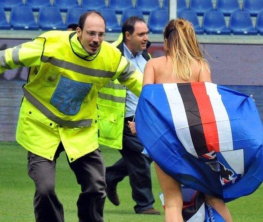 欧冠本周最佳球员候选：马杜埃凯、孔德、德凯特拉雷、格洛赫（欧冠本周最佳四人入围：马杜埃凯、孔德、德凯特拉雷、格洛赫）